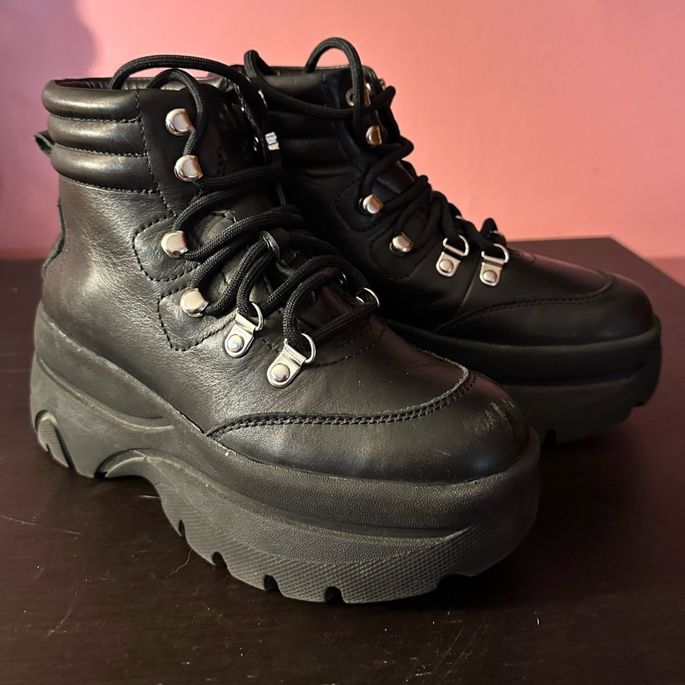 Steve Madden Husky Boots